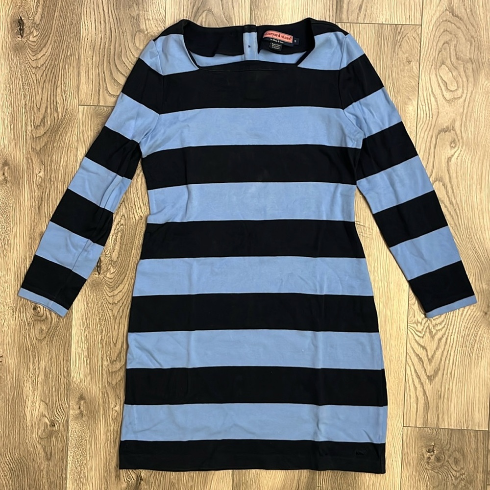 Vineyards Vines sweater dress